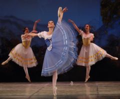 Труппа театра оперы и балета в городе Владивосток обзаведется служебными квартирами