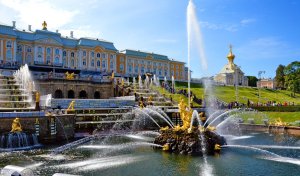 Когда лучше всего посещать в Санкт-Петербург?